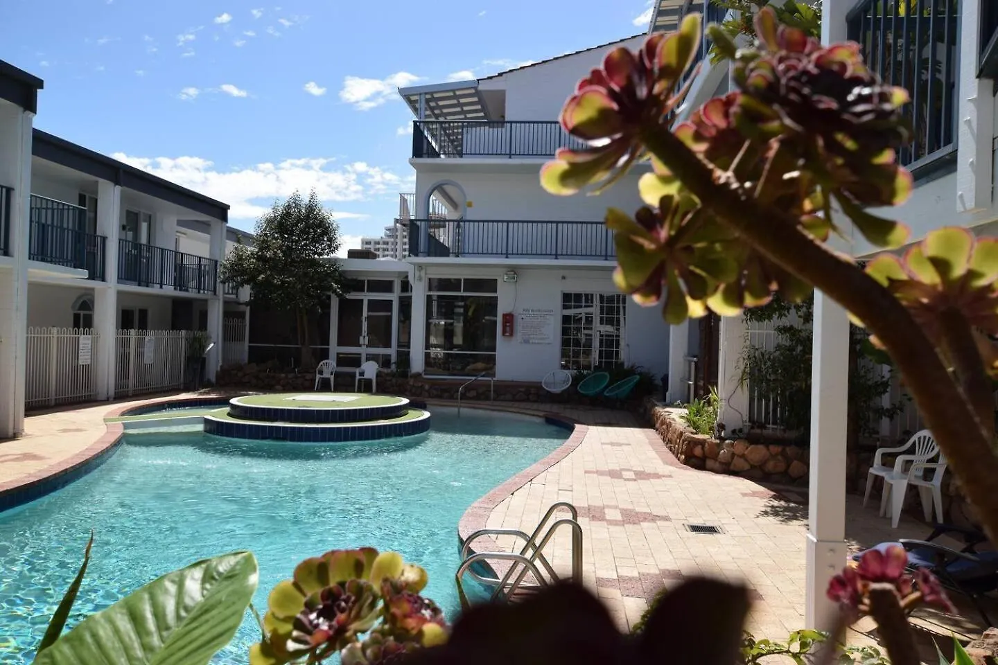 Apartment West Beach Lagoon 206 - Sleeps Three! Value!!! Perth